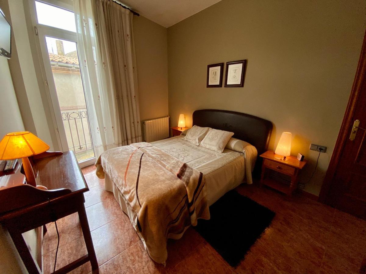 Hostal Bonavista 塞尔韦拉 外观 照片
